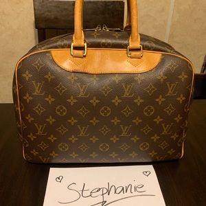 Aunthentic LV Deauville